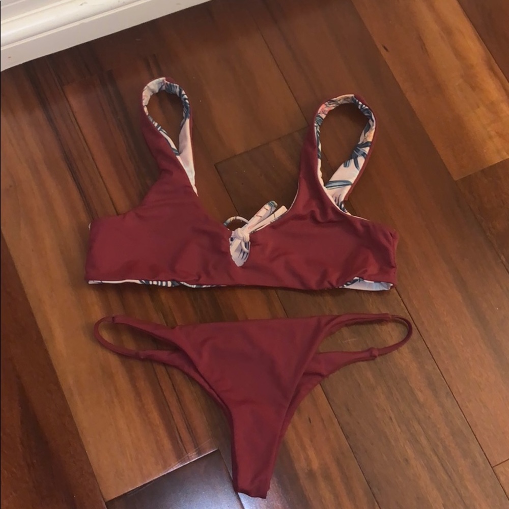 Bikini bundle ❌SOLD❌ - Picture 2 of 3